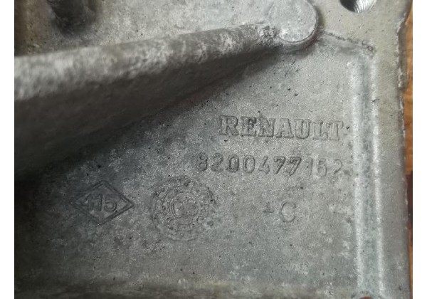 Кронштейн опори КПП Renault Clio III, Modus, 8200477152, 8200136887